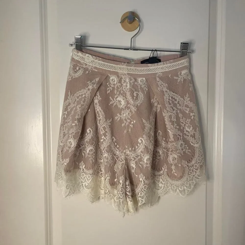 Style Stalker cream lace skorts - Picture 2 of 4